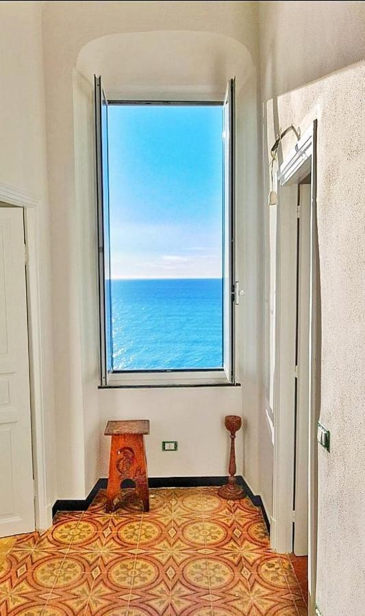 Appartamento Nel Borgo Con Splendida Vista Sul Mare Черво Экстерьер фото