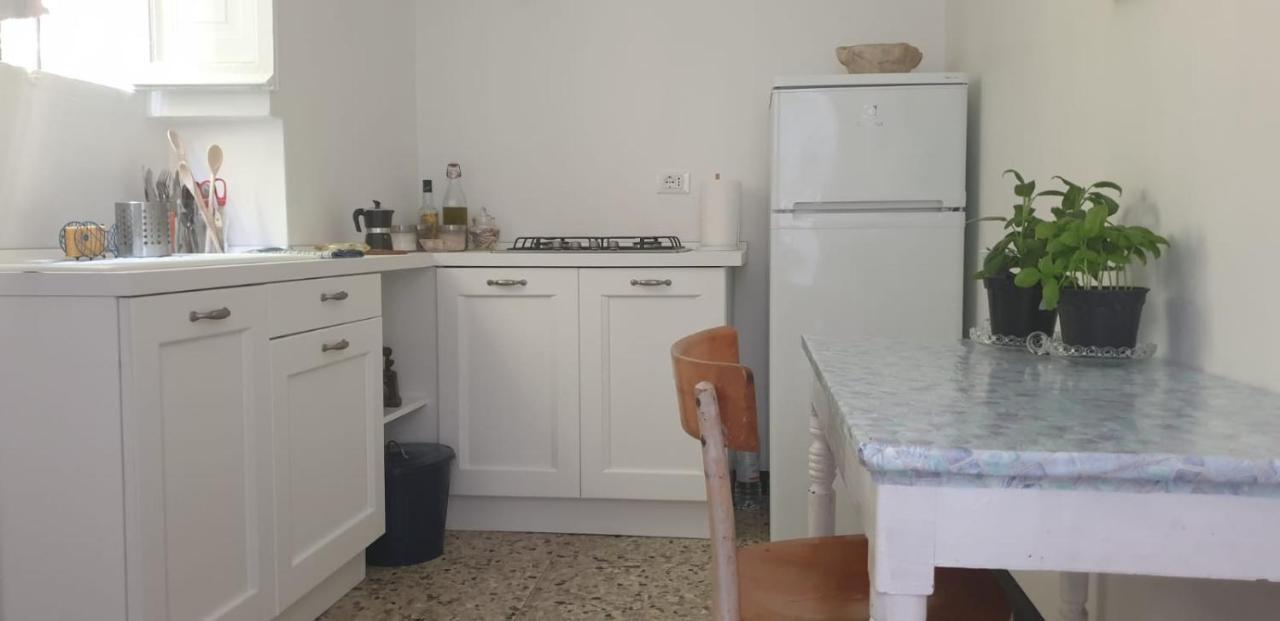 Appartamento Nel Borgo Con Splendida Vista Sul Mare Черво Экстерьер фото