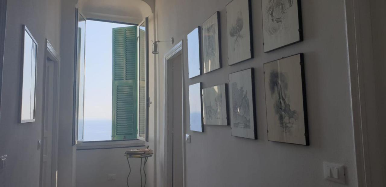 Appartamento Nel Borgo Con Splendida Vista Sul Mare Черво Экстерьер фото